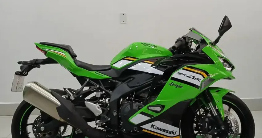 KAWASAKI NINJA ZX4R