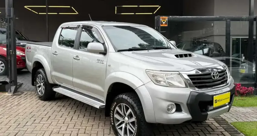 TOYOTA HILUX CD4X4 STD 2013