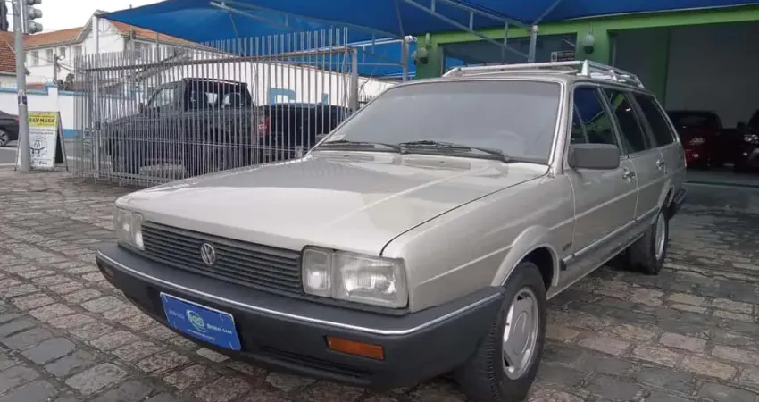 VOLKSWAGEN SANTANA QUANTUM GLS 1.8 4P 1989