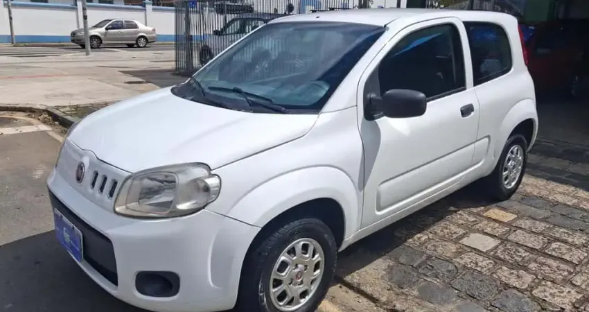 Fiat uno vivace 1.0 2015