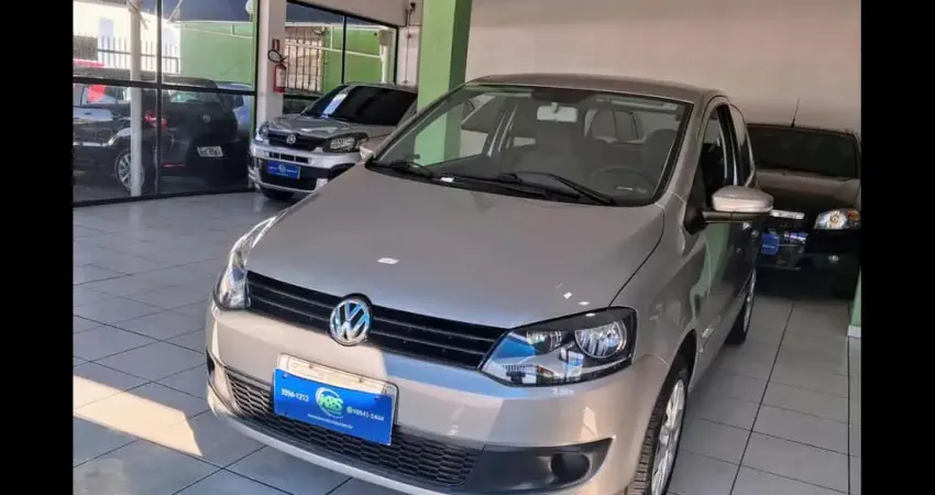VOLKSWAGEN FOX 1.0 8V (G2) 2P 2012