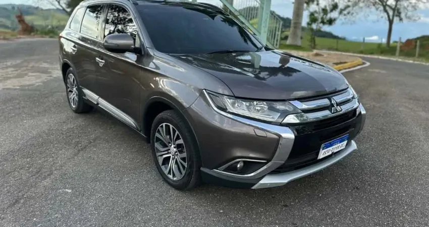 Mitsubishi Outlander 2016 2.2 4x4 16v diesel 4p automático