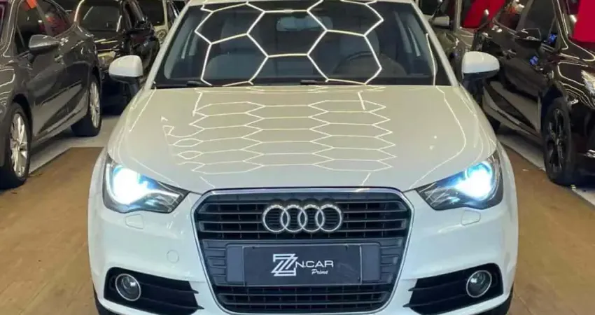 Audi A1 2011 1.4 tfsi attraction 16v 122cv gasolina 2p automático