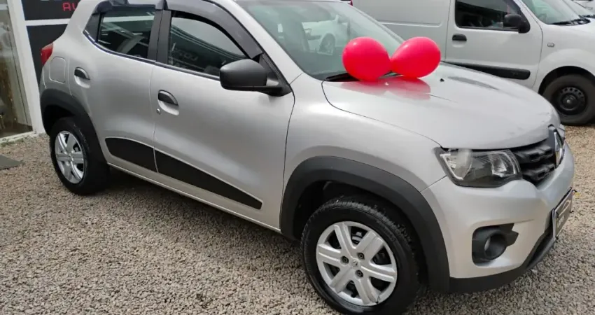 Kwid 2020 SEMI NOVO, COM DIREÇÃO ELÉTRICA E AR CONDICIONADO.  
