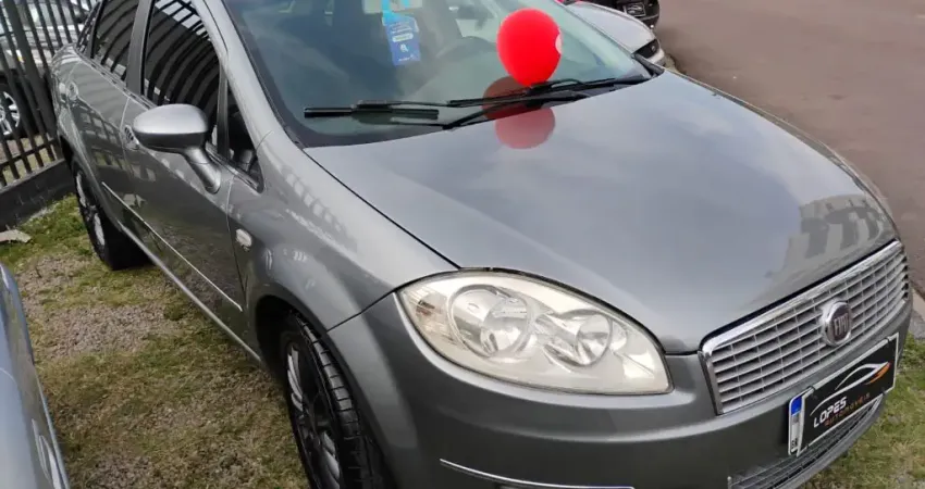 Linea 1.9 carro muito novo 