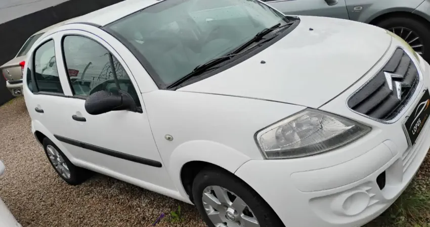 CITROEN C3- 1.4 - GLX COM DIREÇÃO E AR COND. 