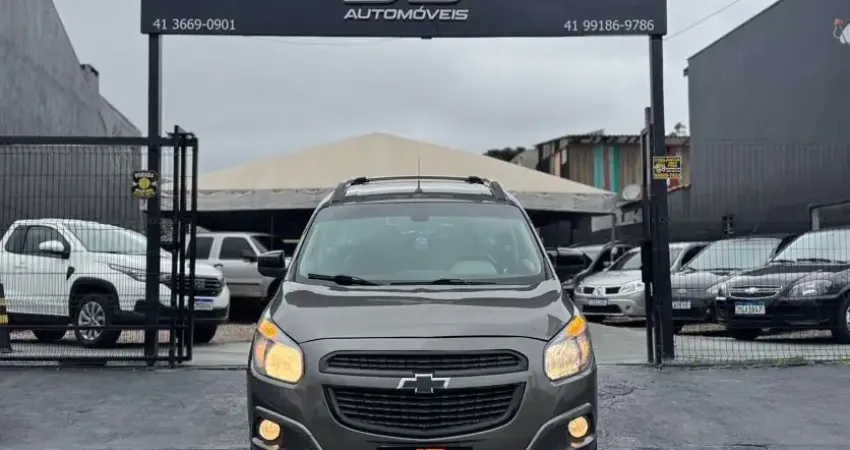 CARRO COMPLETO E ESPAÇOSO FINANCIA 100%!