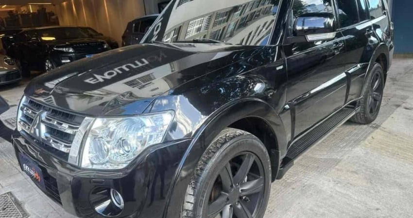 Mitsubishi Pajero full 2013 3.8 hpe 4x4 v6 24v gasolina 4p automático