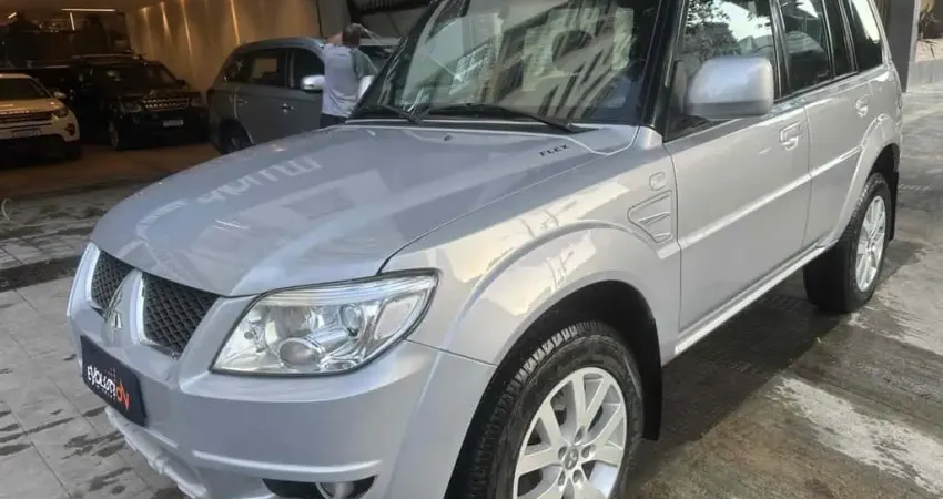 Mitsubishi Pajero tr4 2011 2.0 4x4 16v 140cv flex 4p automático