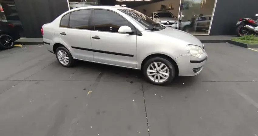 VOLKSWAGEN POLO SEDAN 1.6 2010
