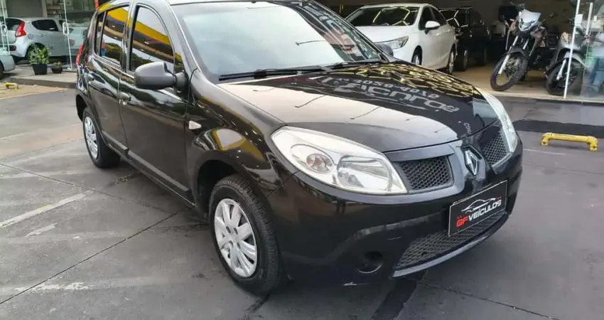 RENAULT SANDERO 1.0 AUTHENTIQUE 16V FLEX 4P MANUAL  2011