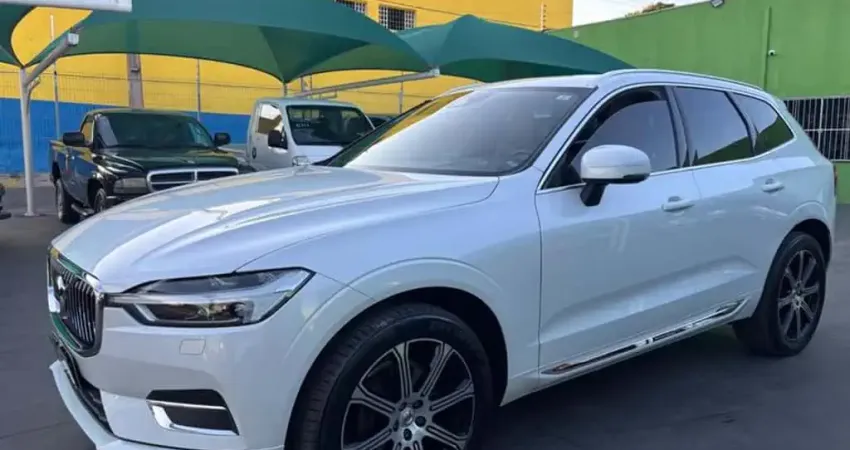VOLVO XC 90 2.0 D5 INSCRIPTION 235cv 4P