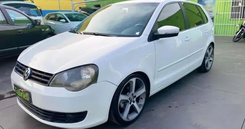 VOLKSWAGEN POLO 1.6 2013