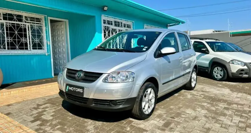 VOLKSWAGEN FOX 1.0 MI 8V TOTAL FLEX 4P 2010