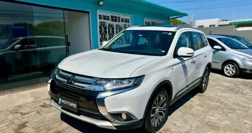 MITSUBISHI OUTLANDER 3.0 GT 4X4 V6 24V GASOLINA 4P AUTOMATICO 2018