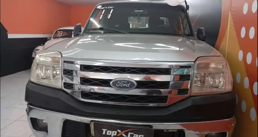 Ford Ranger /  XLT 12A - Prata - 2010/2011