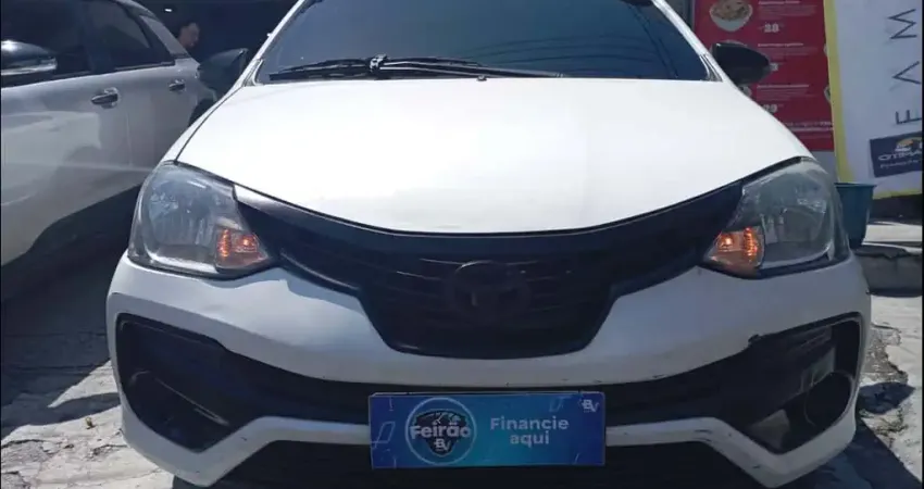 Toyota Etios X Plus Sedan 1.5 Flex 16V 4P Aut. - Branca - 2018/2019
