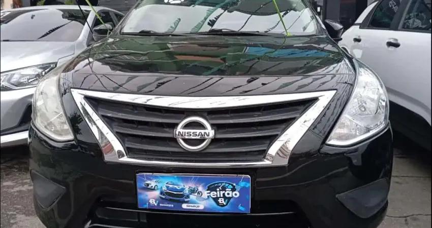 Nissan Versa SV 1.6 16V Flexstart 4P Aut. - Preta - 2017/2018