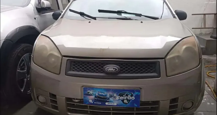 Ford Fiesta Sed. 1.6 8V Flex 4P - Prata - 2007/2008