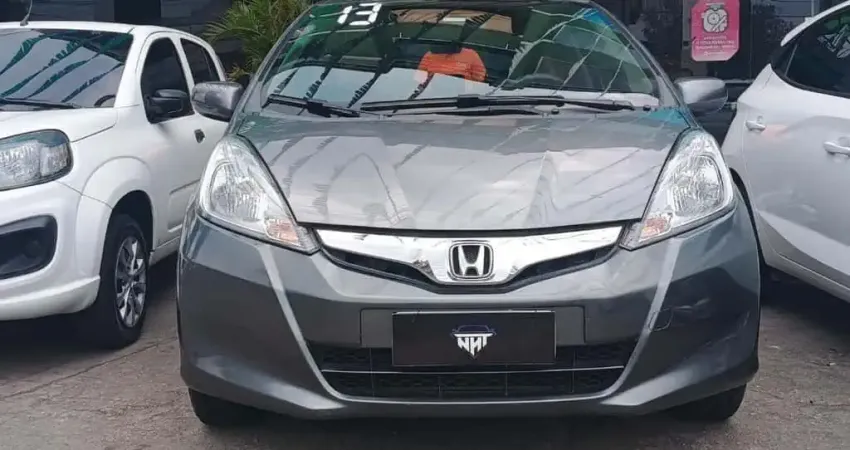 Honda Fit LX 1.4/ 1.4 Flex 8v/16v 5P Aut. - Cinza - 2013/2013