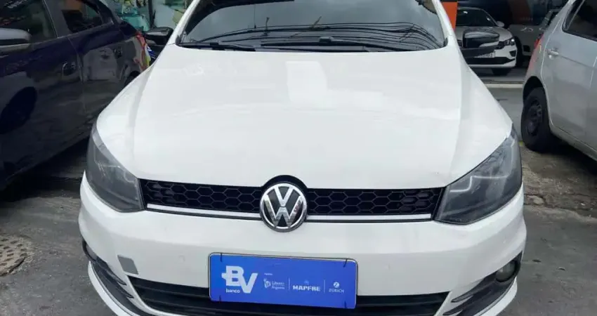 Volkswagen Fox RUN 1.6 Flex 8V 5P - Branca - 2016/2017