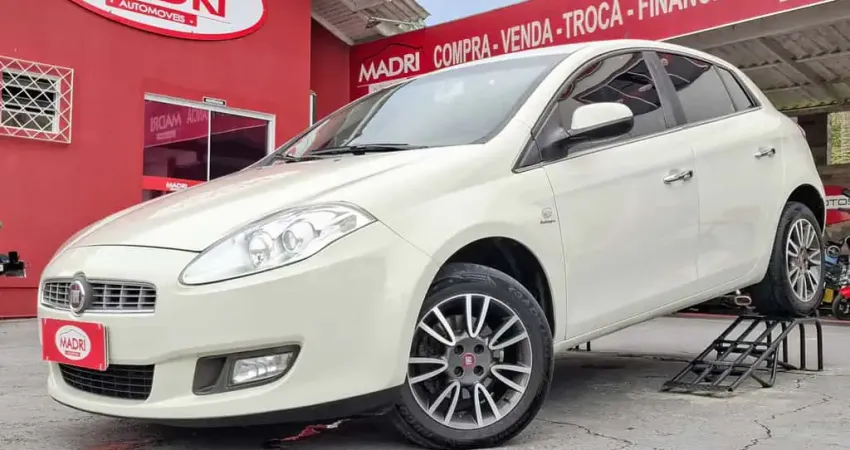 Fiat Bravo ESSENCE Dualogic 1.8 Flex 16V 5p