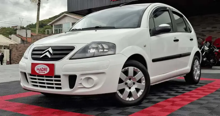 Citroën C3 GLX 1.4/ GLX Sonora 1.4 Flex 8V 5p