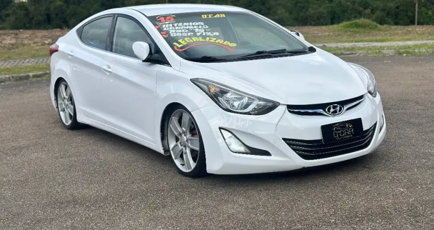 Hyundai Elantra 2.0 Automático 2015