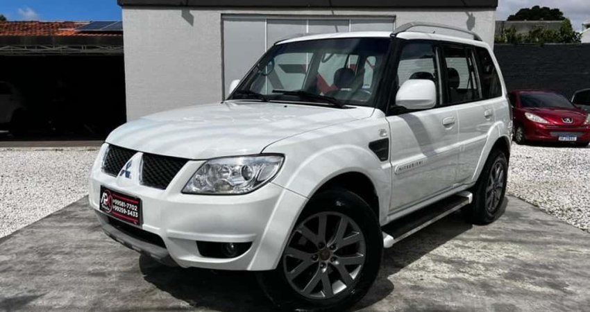 MITSUBISHI PAJERO TR4 FL 2WD HP 2013