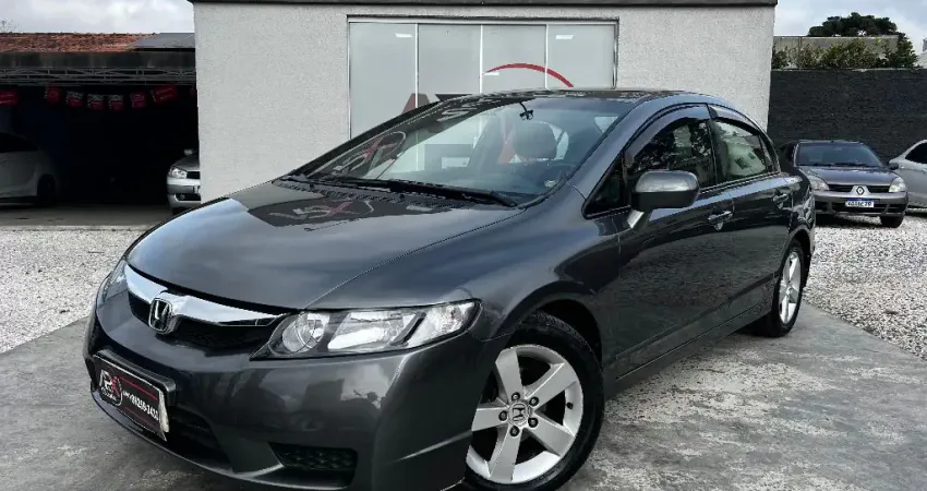 Honda Civic LXS 1.8, ano 2010, conforto, segurança e excelente qualidade!!