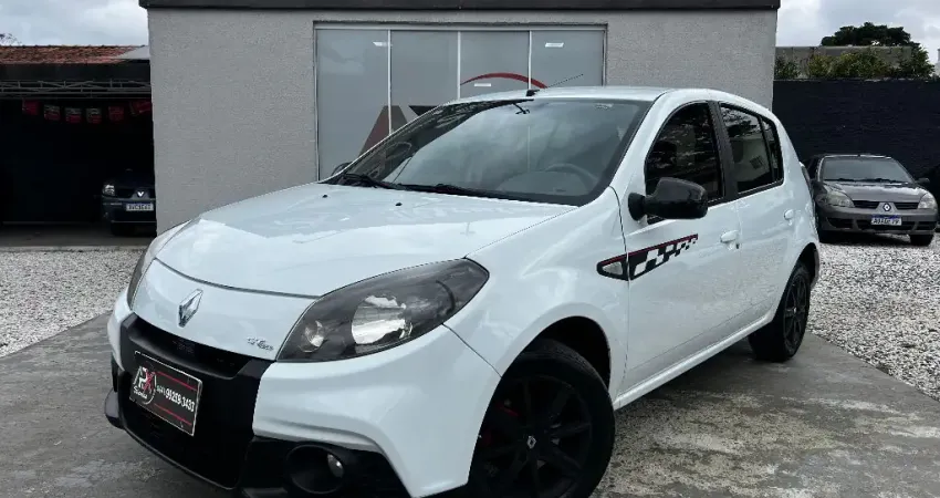 Renault Sandero GTLINE 1.6, ano 2014, excelente custo-beneficio.