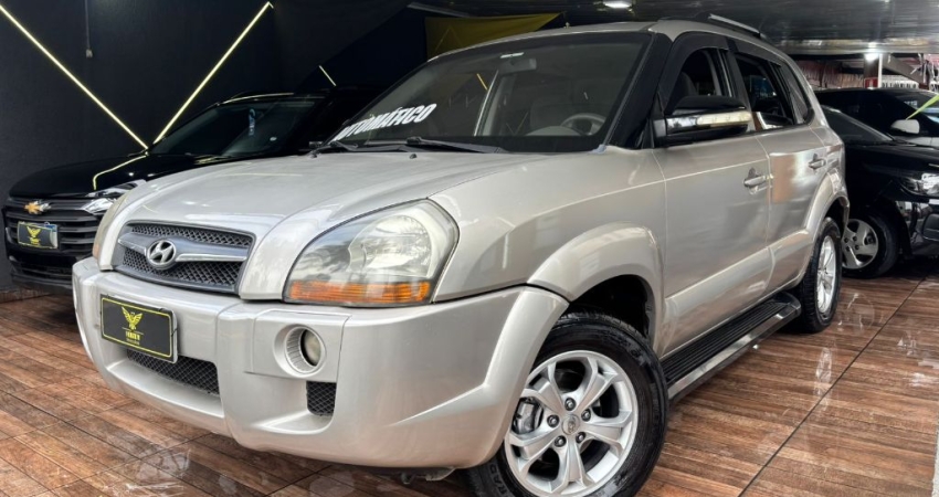 HYUNDAI TUCSON 2.0 MPFI GL 16V 142CV 2WD GASOLINA 4P AUTOMÁTICO