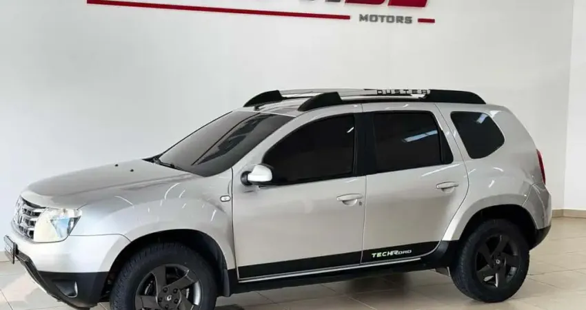 RENAULT DUSTER 20 D 4X4 2015