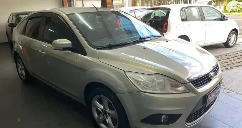 FORD FOCUS 1.6 FLEX HA 2010