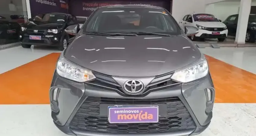 TOYOTA YARIS 