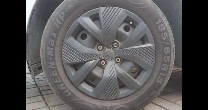 VOLKSWAGEN POLO 1.0 TRACK 12V 4P