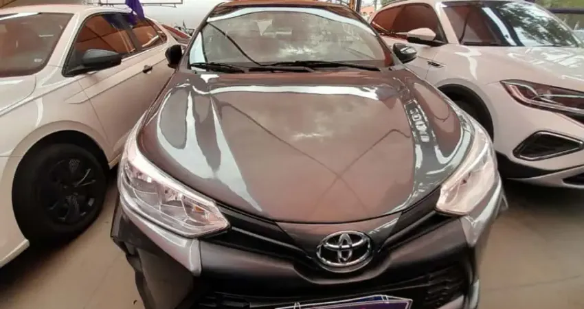 TOYOTA YARIS YARIS 1.5 XL PLUS CONNECT CVT