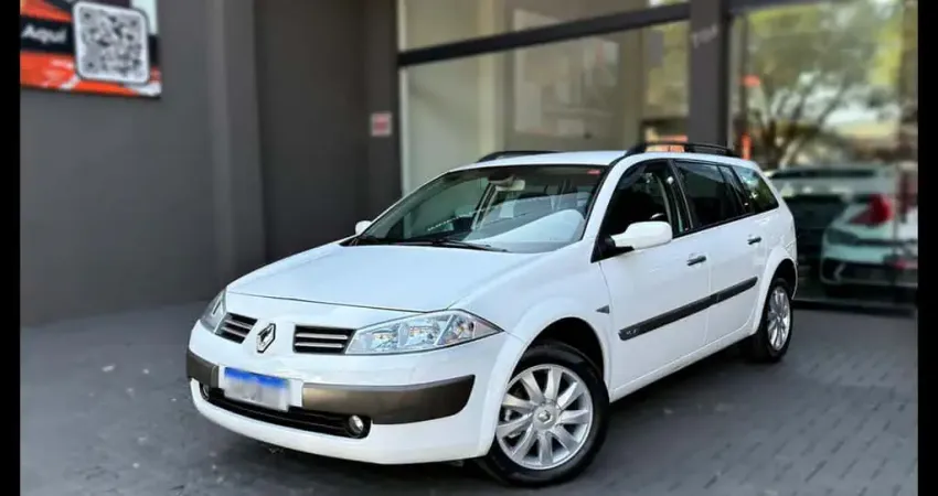 RENAULT MEGANEGT DYN 16 2013