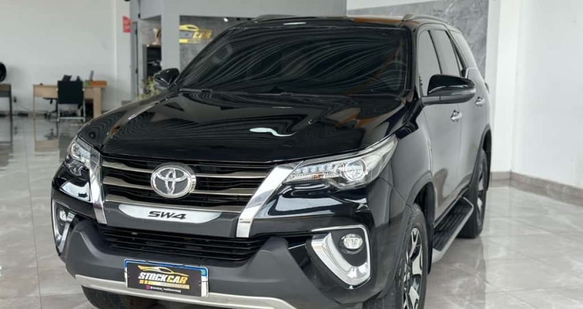 Toyota Hilux sw4 2020 2.8 srx diamond 4x4 7 lugares 16v turbo intercooler diesel 4p automático