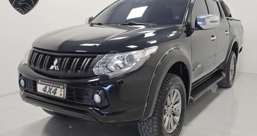 Mitsubishi L200 Triton Sport HPE-S 2.4 CD Dies. Aut  - Preta - 2018/2019