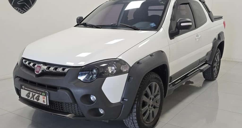 Fiat Strada Adventure1.8/ 1.8 LOCKER Flex CD  - Branca - 2018/2019