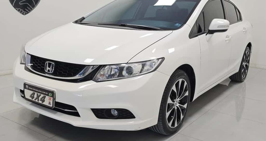 Honda Civic LXR 2.0 flex - Branca - 2015/2016