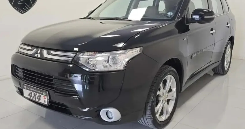 Mitsubishi Outlander 3.0/ GT 3.0 V6 Aut.  - Preta - 2014/2015