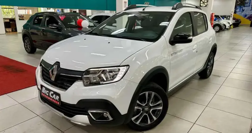 Renault Sandero STEPWAY Iconic Flex 1.6 16V Aut.  - Branca - 2023/2024