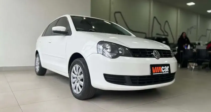 VOLKSWAGEN POLO Sedan 1.6 Mi Total Flex 8V 4p