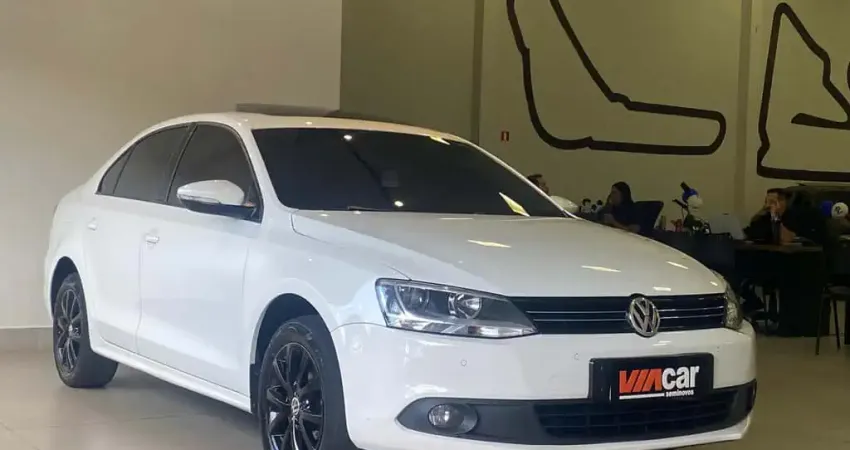 VOLKSWAGEN JETTA Comfortline 2.0 T.Flex 8V 4p Tipt.