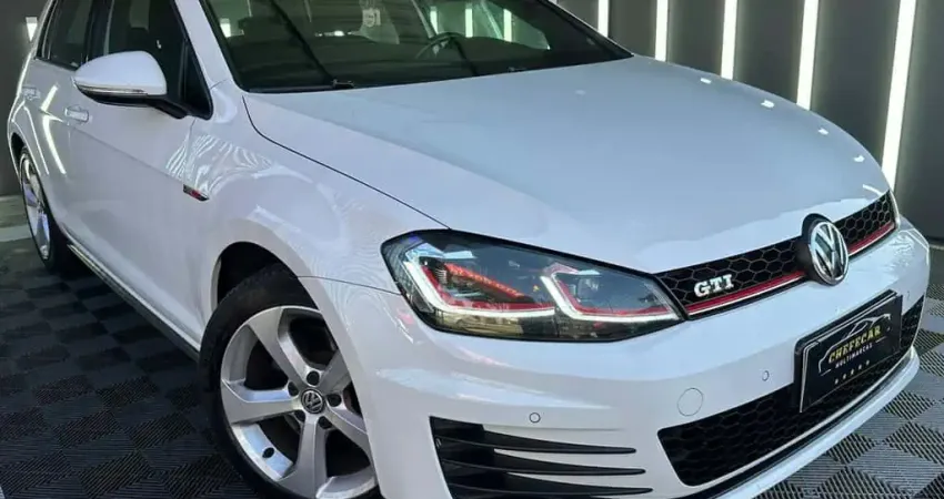 VOLKSWAGEN GOLF GTI AD 2015