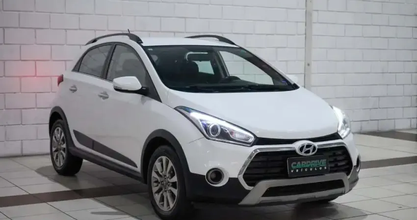 Hyundai HB20X Premium 1.6 Flex 16V Aut.  - Branca - 2016/2016