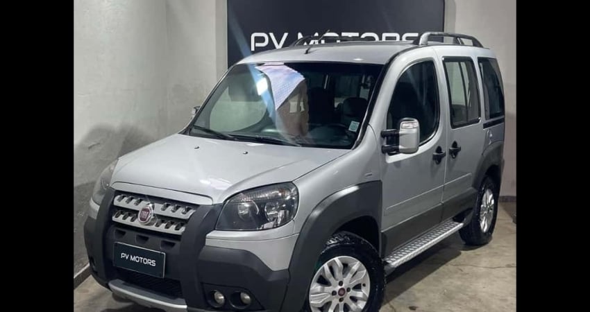 Fiat Doblo Adv/Adv TRYON/LOCKER 1.8 Flex  - Prata - 2014/2014