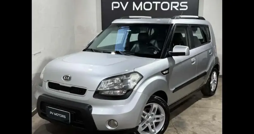 Kia Soul 1.6/ 1.6 16V FLEX Mec.  - Prata - 2010/2011